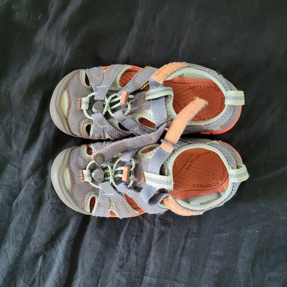 Girls Keen Shoes
